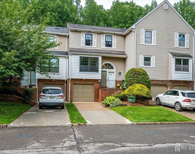 4506 Stonehedge Road - Photo Thumbnail 2