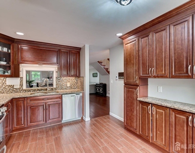 4506 Stonehedge Road - Photo Thumbnail 21