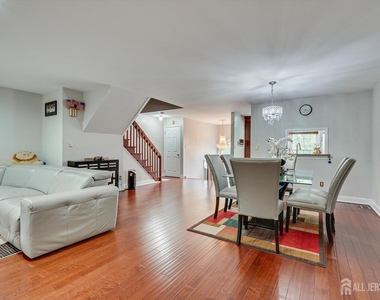 4506 Stonehedge Road - Photo Thumbnail 13