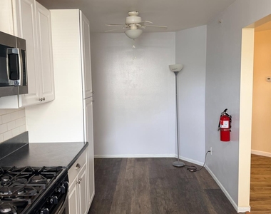 343 Ventnor Court - Photo Thumbnail 7