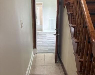 331 Somerset Street - Photo Thumbnail 1