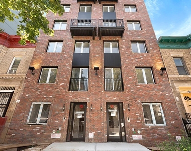 896 New York Avenue - Photo Thumbnail 8