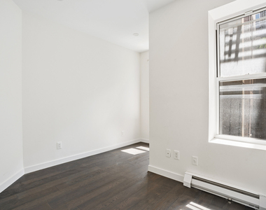 231 Sullivan Street - Photo Thumbnail 10
