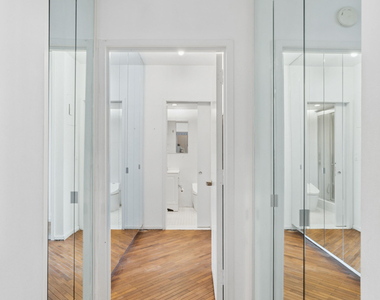 400 E 70th Street - Photo Thumbnail 7