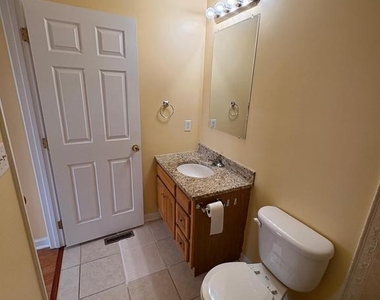 60 Santa Fe Court - Photo Thumbnail 6