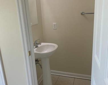 58 Santa Fe Court - Photo Thumbnail 20
