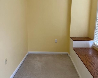 54 Carib Street - Photo Thumbnail 31