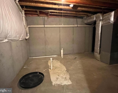 54 Carib Street - Photo Thumbnail 25