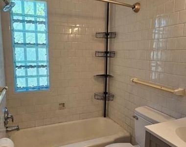 220 E Whitlock Avenue - Photo Thumbnail 8