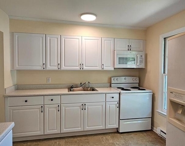 204 E Whitlock Avenue - Photo Thumbnail 1