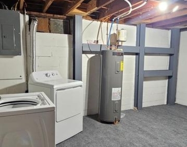 204 E Whitlock Avenue - Photo Thumbnail 13