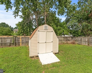 2125 Minnear Street - Photo Thumbnail 37