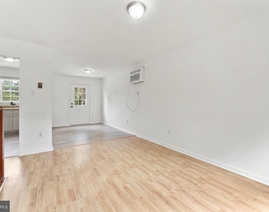 2125 Minnear Street - Photo Thumbnail 12