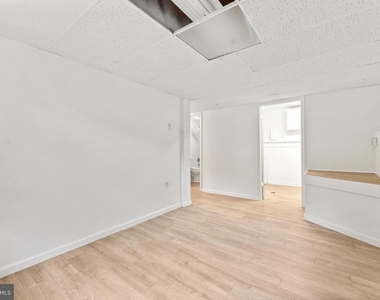2125 Minnear Street - Photo Thumbnail 26