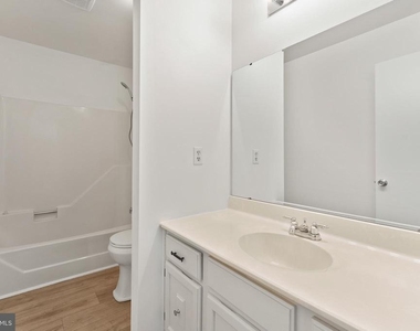 2125 Minnear Street - Photo Thumbnail 15