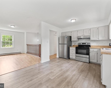 2125 Minnear Street - Photo Thumbnail 5