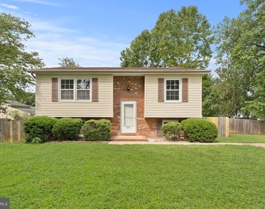 2125 Minnear Street - Photo Thumbnail 1