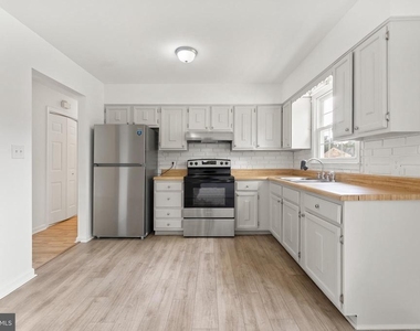 2125 Minnear Street - Photo Thumbnail 6