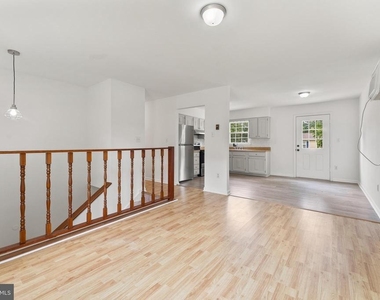 2125 Minnear Street - Photo Thumbnail 9