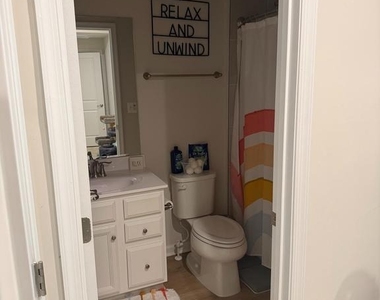 7901 Independence Drive - Photo Thumbnail 3