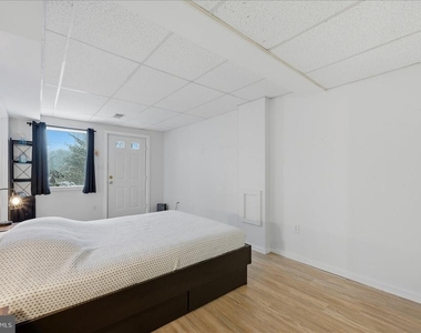 475 King St A - Photo Thumbnail 37