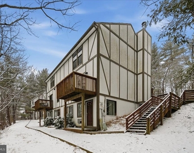 475 King St A - Photo Thumbnail 39