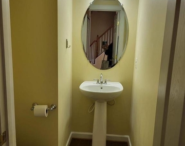 6161 Popes Creek Place - Photo Thumbnail 5