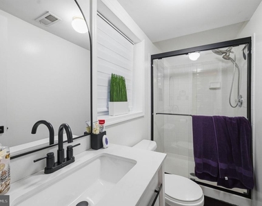 10212 Winged Elm Circle - Photo Thumbnail 18