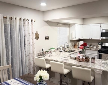 16922 Point Pleasant Lane - Photo Thumbnail 33