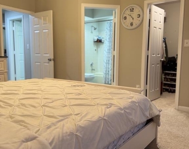 16922 Point Pleasant Lane - Photo Thumbnail 5