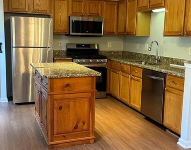 10339 Gent Court - Photo Thumbnail 2