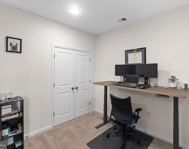 1518 Ribbon Limestone Terrace Se - Photo Thumbnail 22