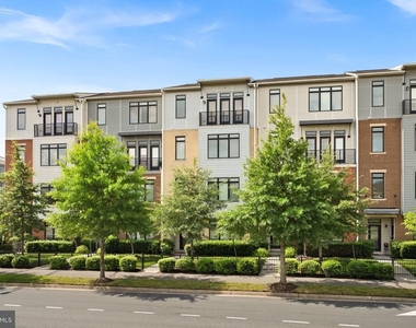 1518 Ribbon Limestone Terrace Se - Photo Thumbnail 3