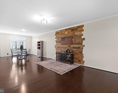 1518 Ribbon Limestone Terrace Se - Photo Thumbnail 9