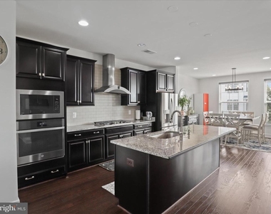 25441 Hartland Orchard Terrace - Photo Thumbnail 8