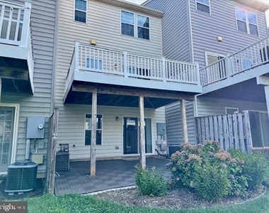 45949 Grammercy Terrace - Photo Thumbnail 7
