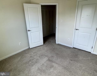 45949 Grammercy Terrace - Photo Thumbnail 31