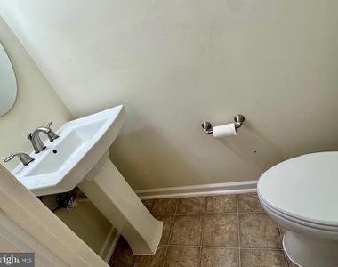 45949 Grammercy Terrace - Photo Thumbnail 2