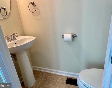45949 Grammercy Terrace - Photo Thumbnail 18