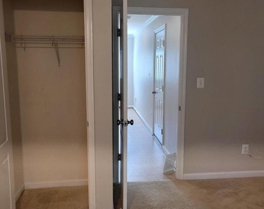 25117 Sweet Myrtle Square - Photo Thumbnail 38