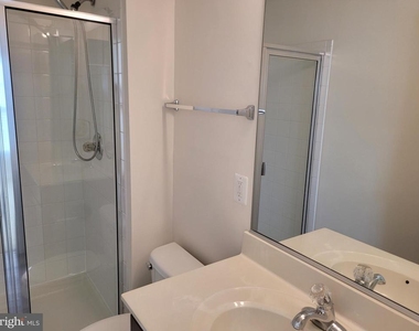 25117 Sweet Myrtle Square - Photo Thumbnail 29