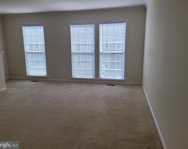 25117 Sweet Myrtle Square - Photo Thumbnail 23