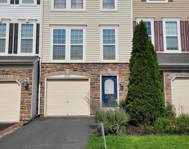 25117 Sweet Myrtle Square - Photo Thumbnail 1