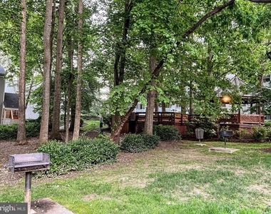 2239 Hunters Run Drive - Photo Thumbnail 29