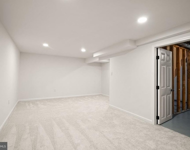 12312 Coleraine Court - Photo Thumbnail 36
