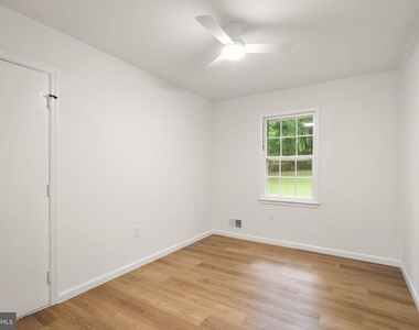 12312 Coleraine Court - Photo Thumbnail 9