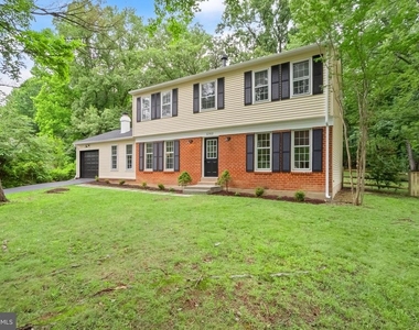 12312 Coleraine Court - Photo Thumbnail 2