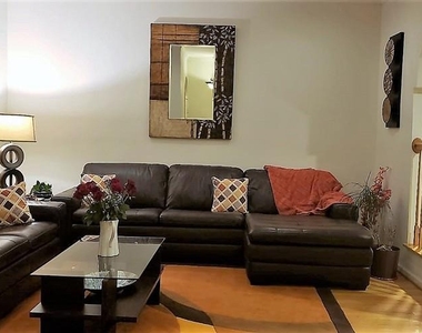4130 Leclair Court - Photo Thumbnail 1