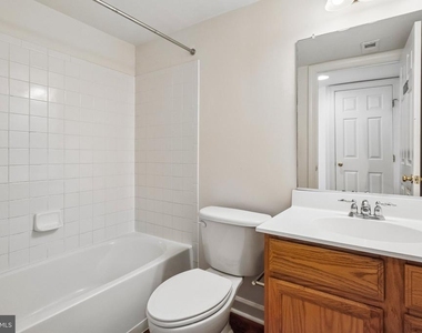 8028 Samuel Wallis Street - Photo Thumbnail 16