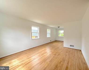 5700 Fenwick Drive - Photo Thumbnail 4